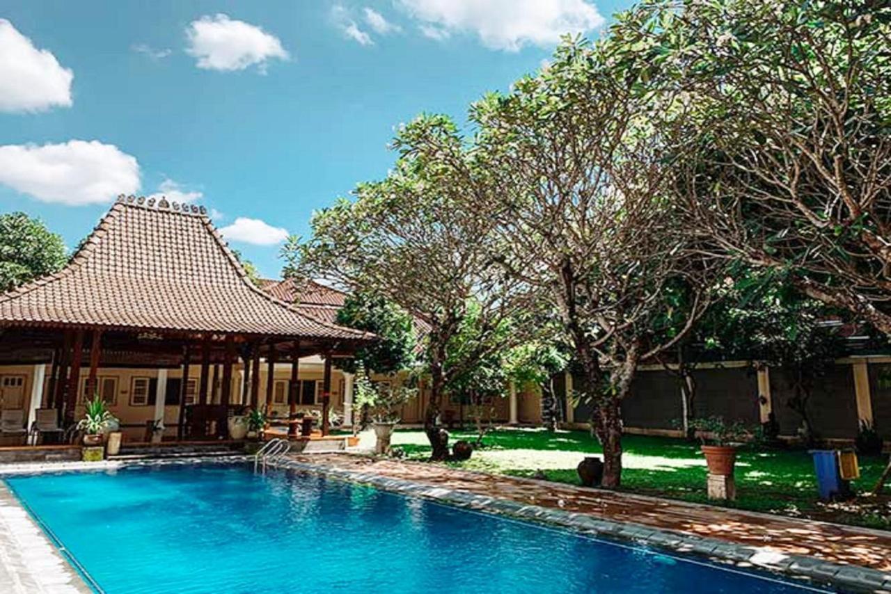 Tirtodipuran Hotel By Natts Hospitality Indonesia Yogyakarta Exteriör bild