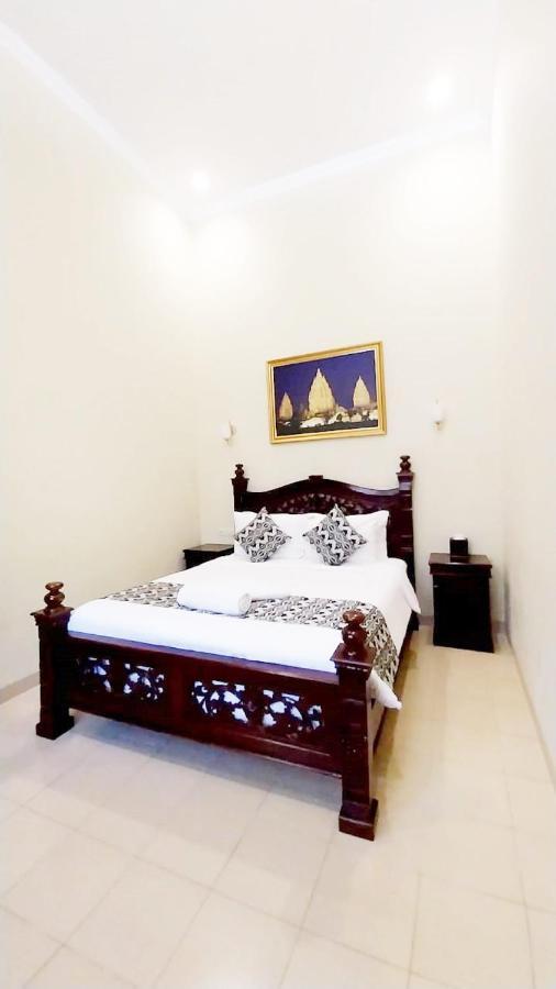 Tirtodipuran Hotel By Natts Hospitality Indonesia Yogyakarta Exteriör bild