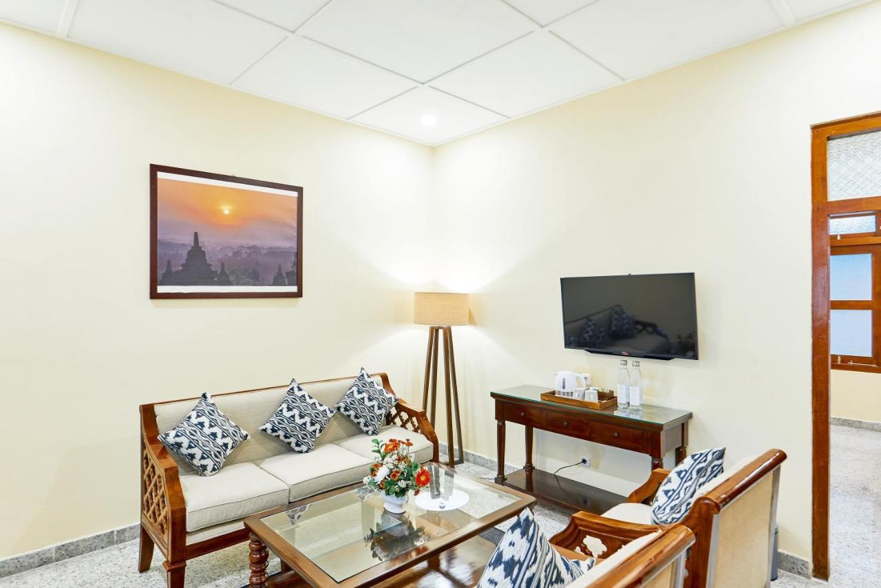 Tirtodipuran Hotel By Natts Hospitality Indonesia Yogyakarta Exteriör bild